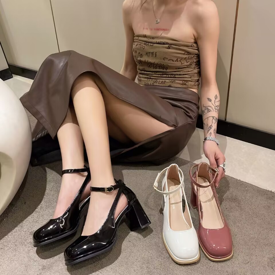 Giày cao gót phiên bản mới cổ điển gót chân thô