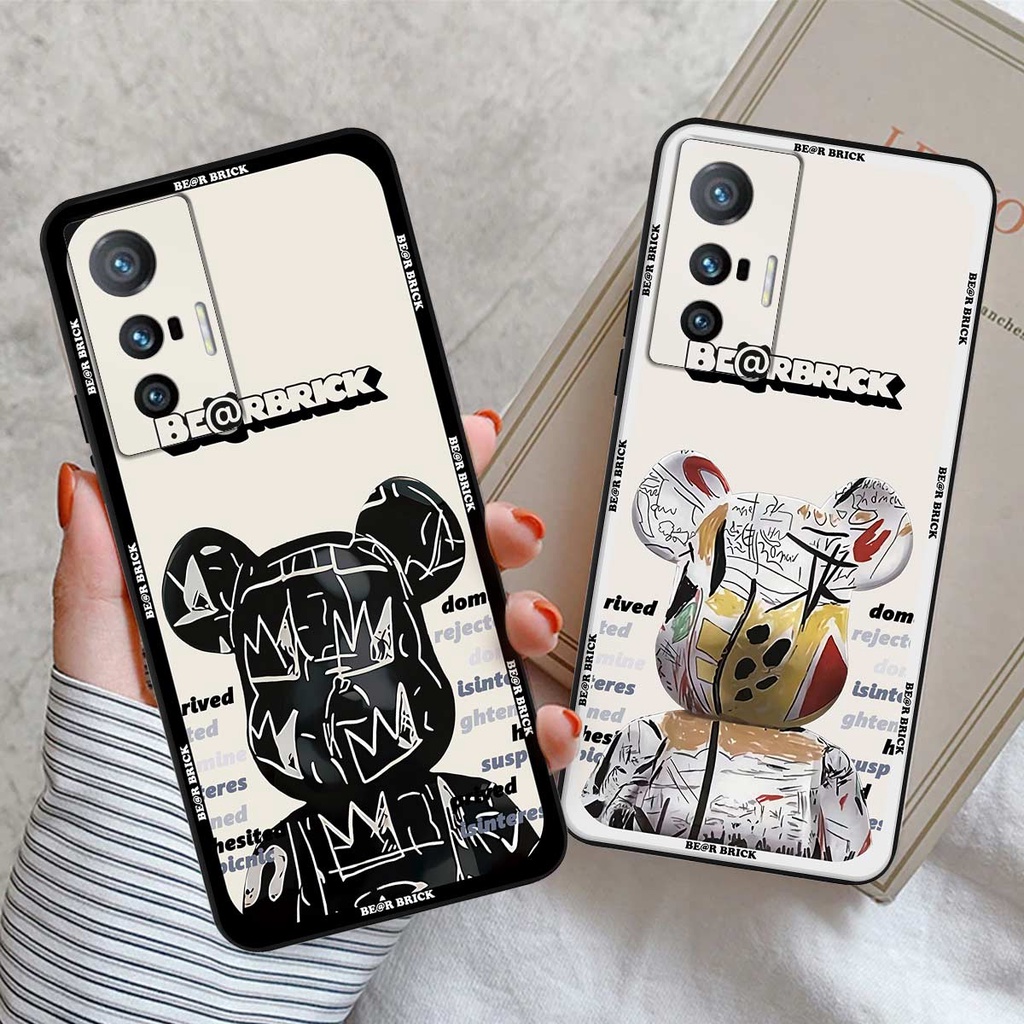 Ốp lưng Vivo X70 / X70 Pro bearbrick, họa tiết thời trang, thể thao cao cấp, rẻ đẹp