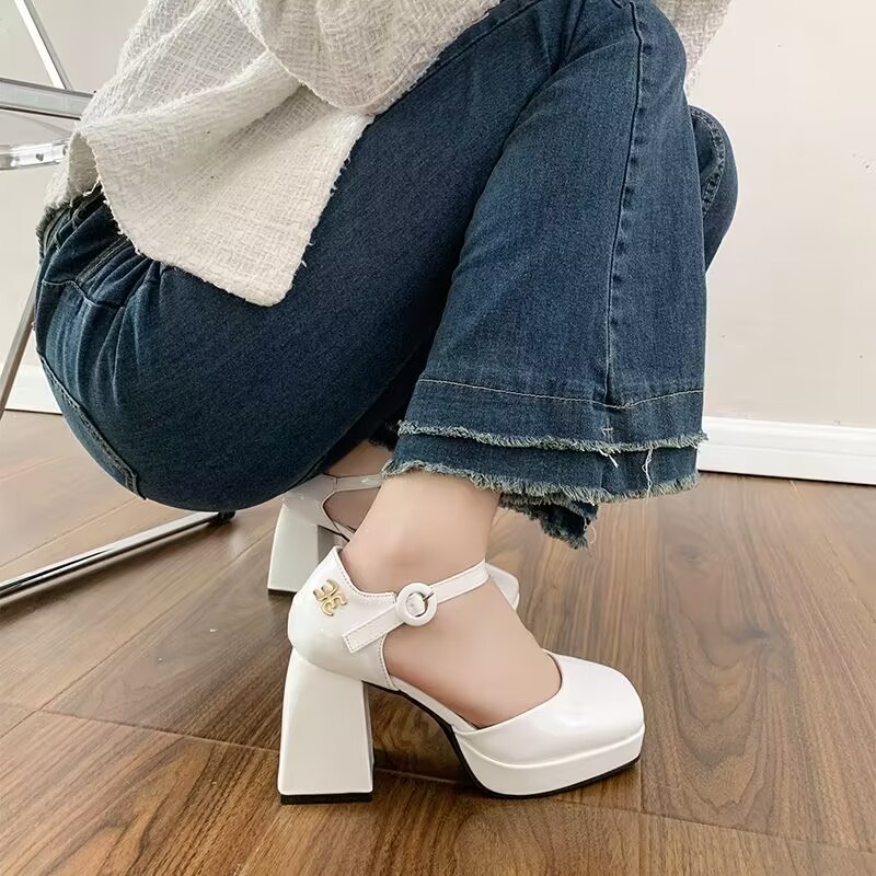 Giày cao gót phong cách pháp thô và bao đầu tiên nữ