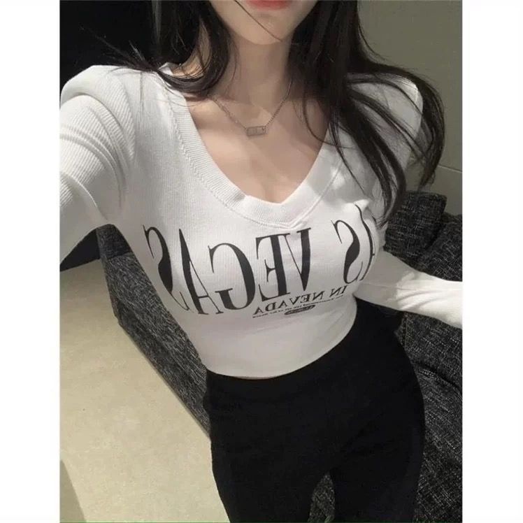 Áo Thun Nữ Tay Dài Cổ Chữ V In Họa Tiết Thời Trang Thu Đông