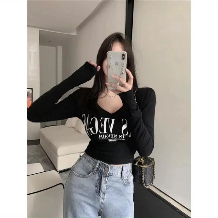 Áo Thun Nữ Tay Dài Cổ Chữ V In Họa Tiết Thời Trang Thu Đông