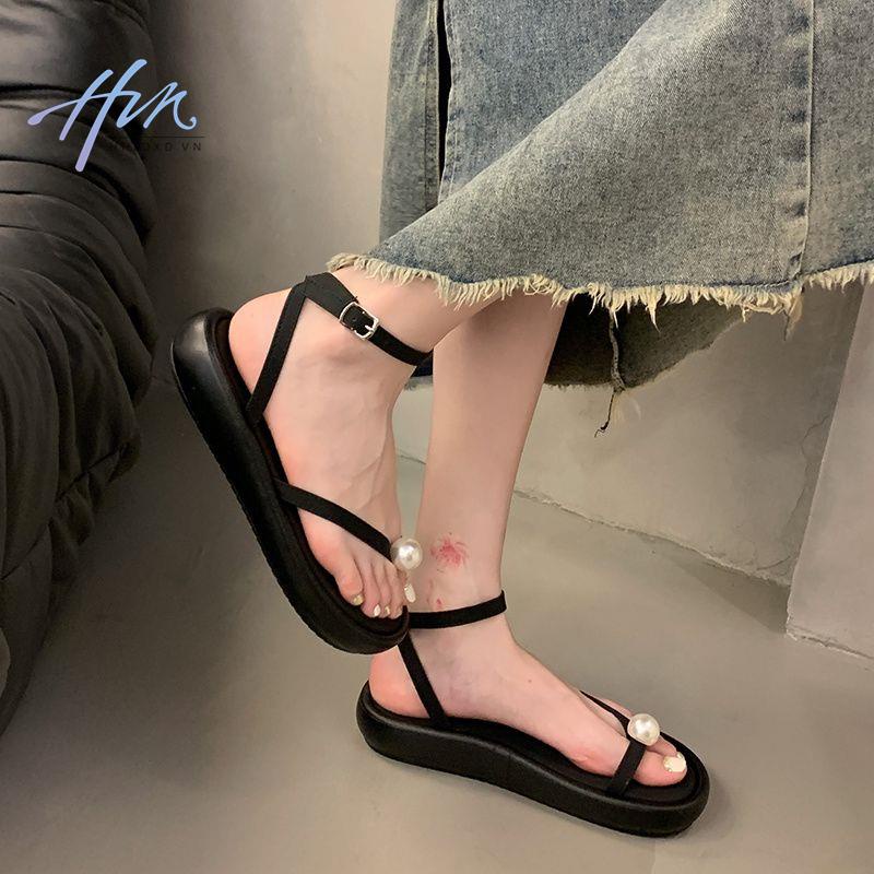 Giày Sandal Đế Mềm Dày Dặn Đính Ngọc Trai Thời Trang Hàn Quốc 2023 Cho Nữ