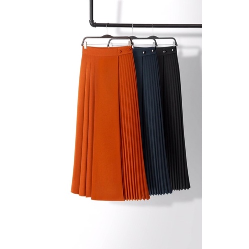 BEUCLOSET - Chân váy xếp ly phối nút EX 3 màu