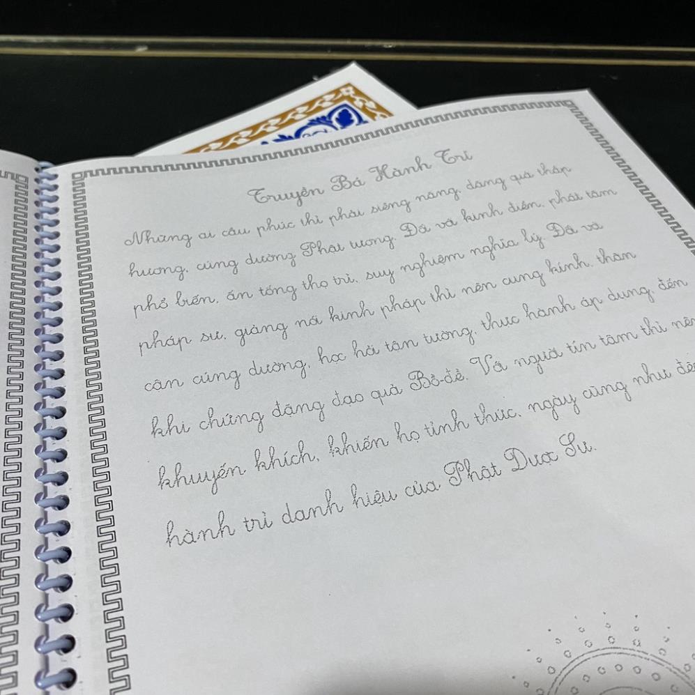 Tặng Viết, Vở Chép Kinh Dược Sư Lưu Ly Quang Vương Phật Bìa Lò Xo Đẹp - Hai Mẫu tamlinhvanhoaphamphatgiao