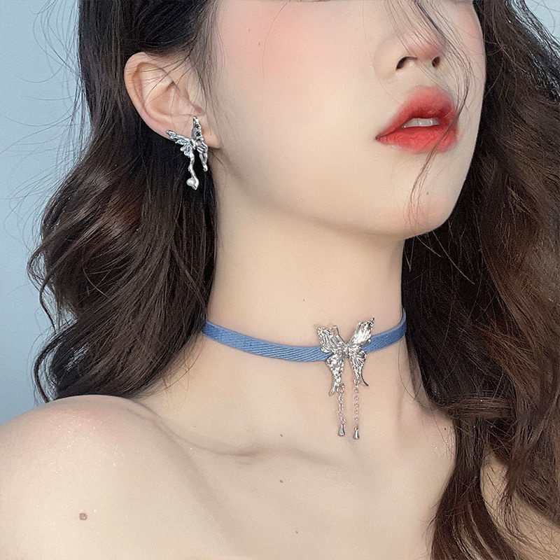 Vòng cổ choker denim Mặt Bướm Đính Ngọc Trai Thời Trang Cho Nữ