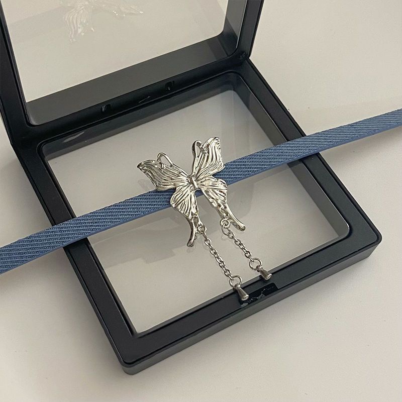 Vòng cổ choker denim Mặt Bướm Đính Ngọc Trai Thời Trang Cho Nữ