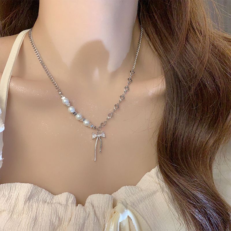 Vòng cổ Thép Titan Đính Nơ zircon Trắng Đẹp Mắt Cao Cấp Trang Trí Hạt Cườm Sáng lu Dành Cho Bạn Nữ