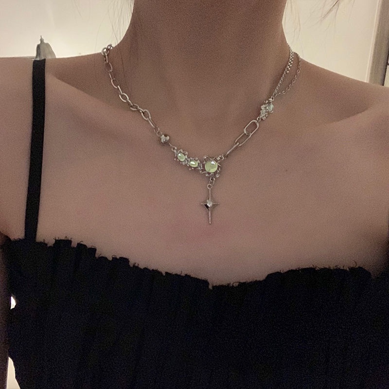 Vòng cổ Mặt Trăng Và Ngôi Sao Phong Cách hip hop California ins Cao Cấp Cho Nữ