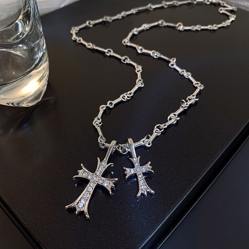 Vòng cổ Mặt Thánh Giá Đính Đá Kim Cương Toàn Diện Phong Cách Âu Mỹ Cho Cặp Đôi