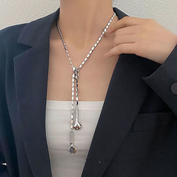 Vòng cổ Mặt Tai Nghe Xiao Zhan Wang Yibo 2021 Bằng Thép Titan Nhẹ Sang Trọng