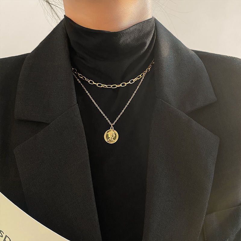 Vòng cổ Kim Loại Mặt Hình Chân Dung Phong Cách Âu Mỹ Sang Trọng Cho Nữ