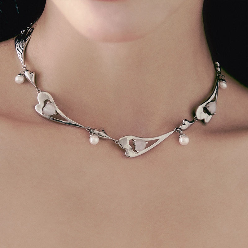 Vòng cổ Mặt Hình Trái Tim Đính Ngọc Trai Thời Trang Cho Nữ