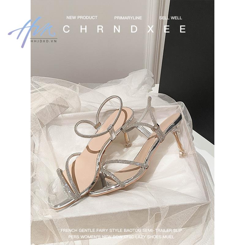 Giày Sandal Cao Gót Đế Phẳng Có Khóa Cài Đính Đá Kim Cương Phong Cách Roman Cho Nữ