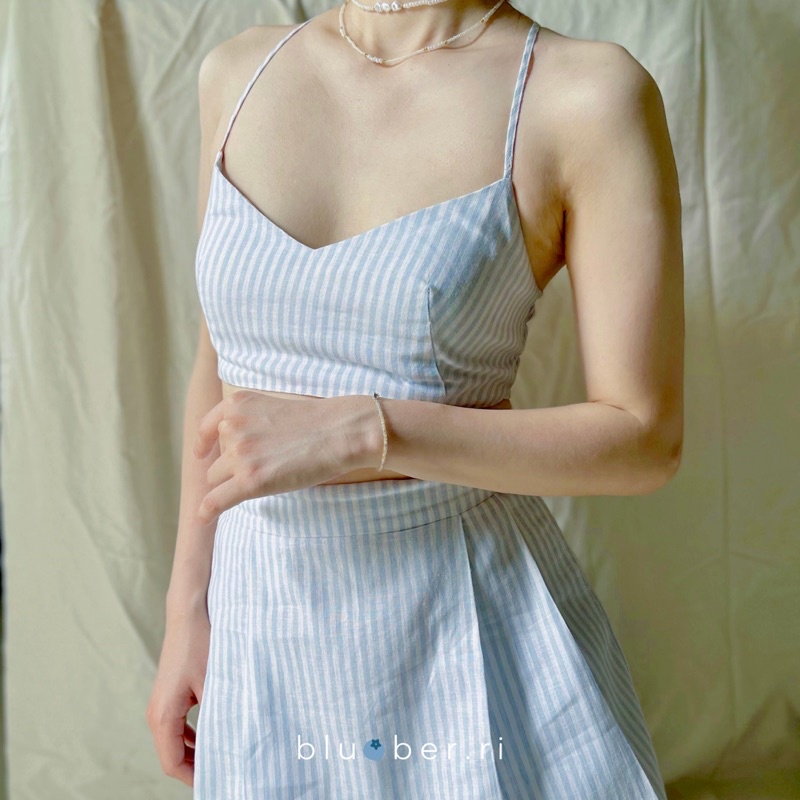 Set áo croptop thắt dây eo và váy quần xếp li kèm bralette mùa hè HIMMEL SET - blueber.ri