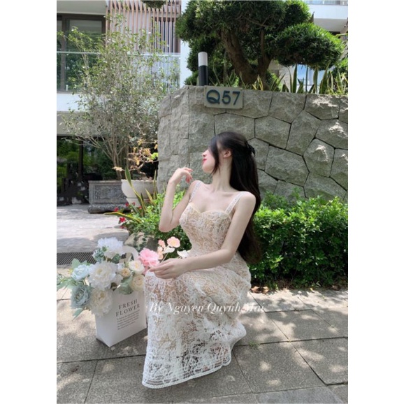 Đầm ren midi 2 dây