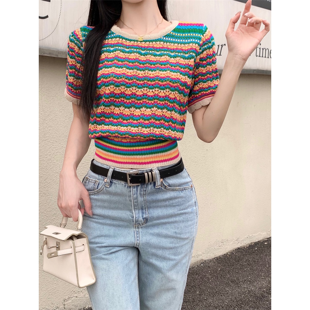 Jiashucheng Áo Len Tay Ngắn Cổ Tròn Họa Tiết Kẻ Sọc Cầu Vồng Trong Suốt Phong Cách Retro Thời Trang Mùa Hè Cho Nữ