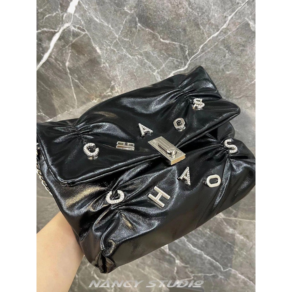 Túi Xách Đeo Vai Phối Dây Xích Đính Đá Thời Trang 2023 Dành Cho Nữ