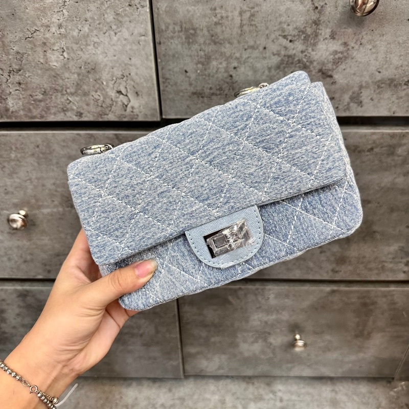 Túi Quảng Châu khoá xoay size 20