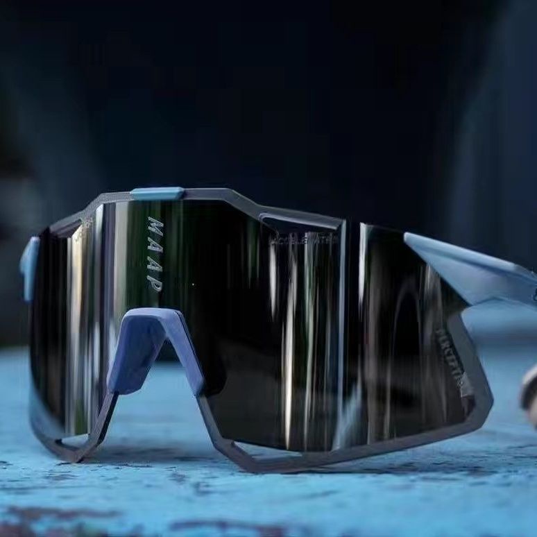 Kính Mát Phân Cực Chống Tia UV Và Gió 100%