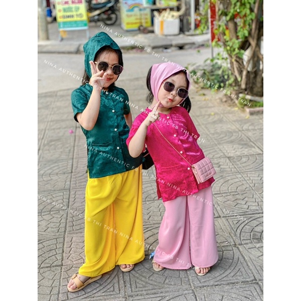 Bộ bà ba cho bé gái chất gấm cao cấp tặng kèm khăn