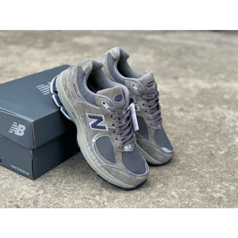 Giày Thể Thao New Balance 2002R Grayl ML2002RA USA