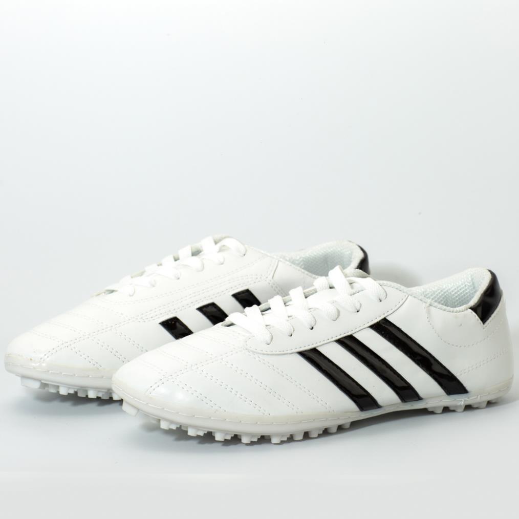 Giày Đá Bóng Trẻ Em Wika 3 Sọc Chính Hãng Dành Cho Sân Cỏ Nhân Tạo, Chất Liệu Từ Da Pu Đã Khâu Full Đế