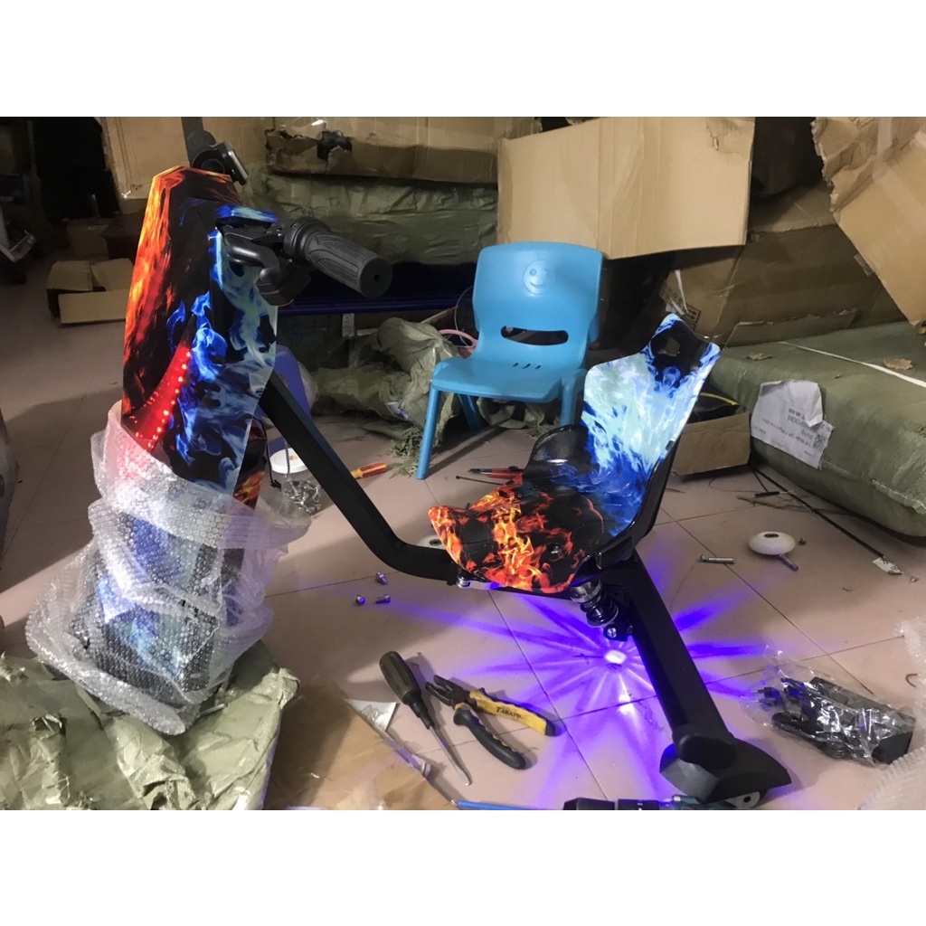 Đèn gầm 7 màu xe máy , xe điện, xe drift 3 bánh 12V -72V