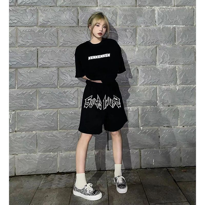 Jiashucheng Quần Short Thể Thao Màu Đen Lưng Cao Dáng Suông In Chữ Phong Cách Thời Trang Đường Phố Cho Nữ