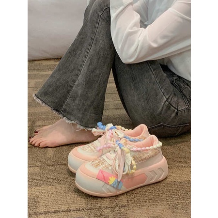 Giày thể thao thoải mái đế dày mẫu mới