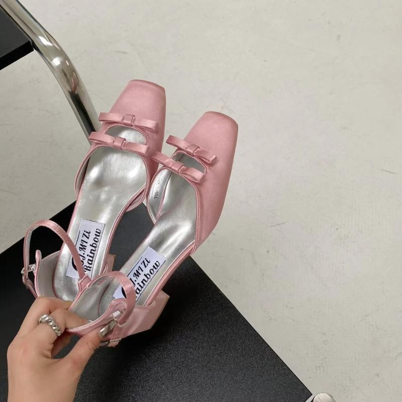 Chic 2023: _ Giày Búp Bê Mũi Vuông Nhỏ Đính Nơ Màu Sắc Bất Ngờ Khí Chấ