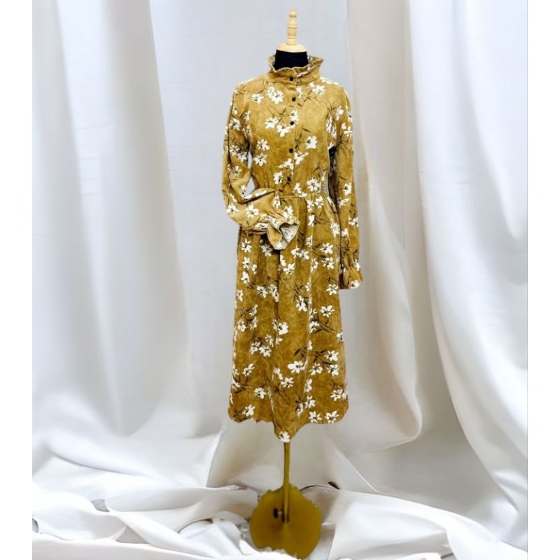 Đầm hoa xòe, chất nhung tăm 1 lớp, 1694