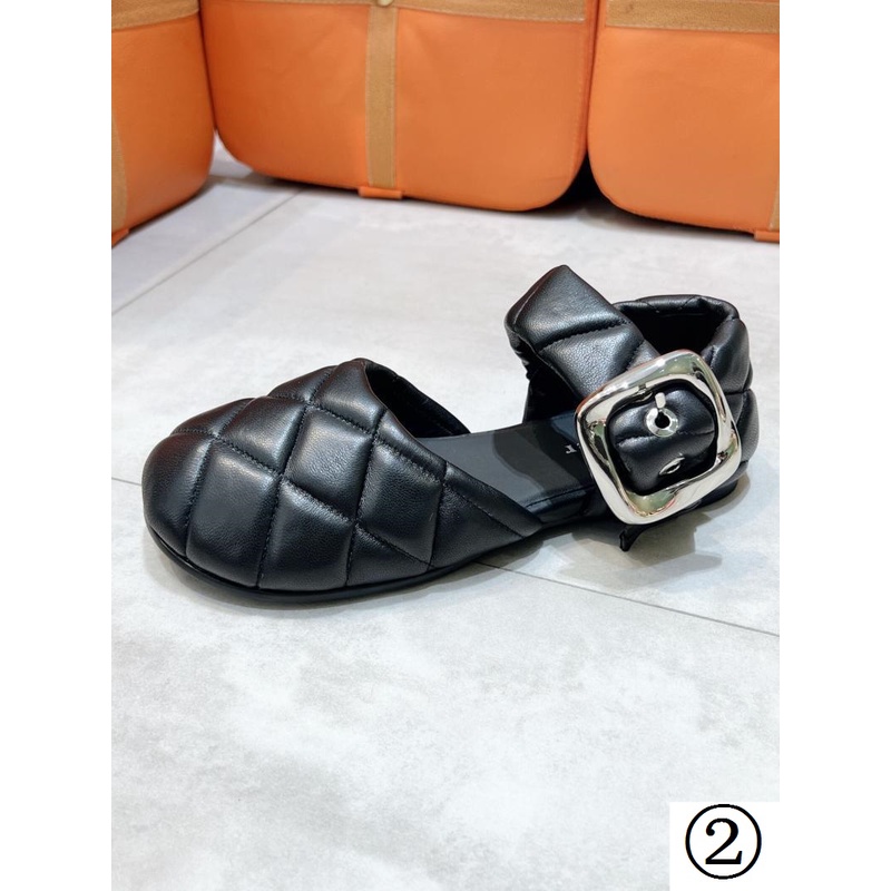 Giày Da Cừu Đế Bằng Mũi Tròn Thoải Mái Họa Tiết Kẻ Sọc Phong Cách Châu Âu Thời Trang Mùa Xuân 2023 Mới Cho Nữ