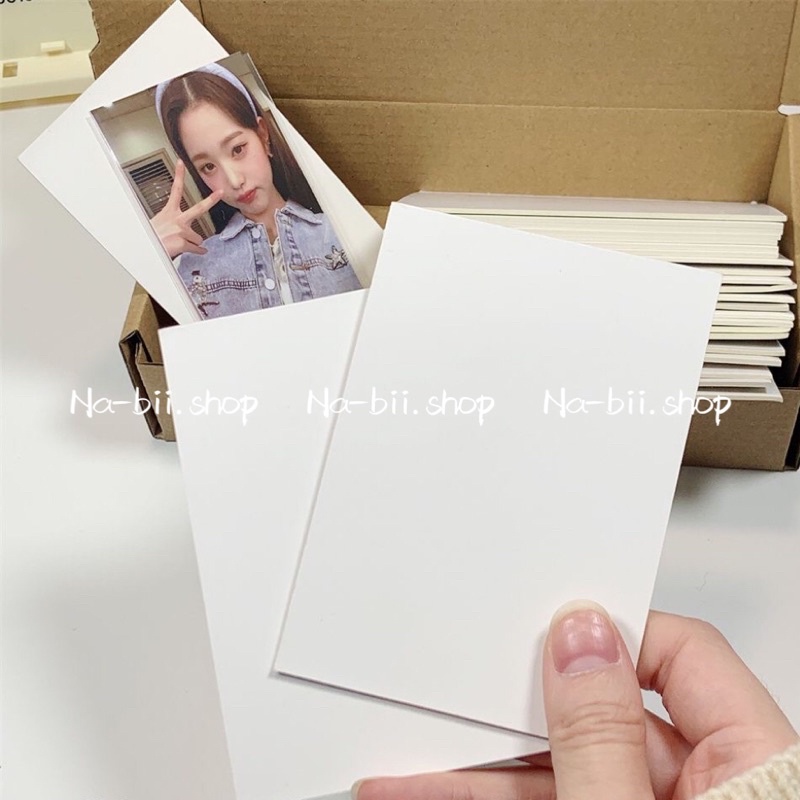 Bìa lạnh giấy Fomex trắng 1.5mm A7 gói card set 10c