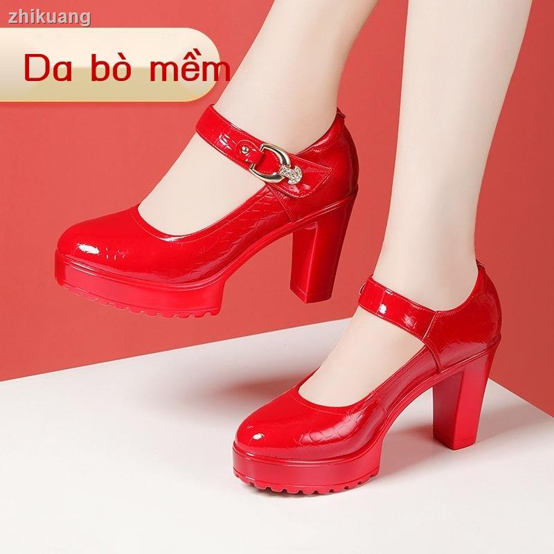 Giày Cao Gót Bằng Da Đế Dày Chống Nước Màu Đỏ Cho Nữ