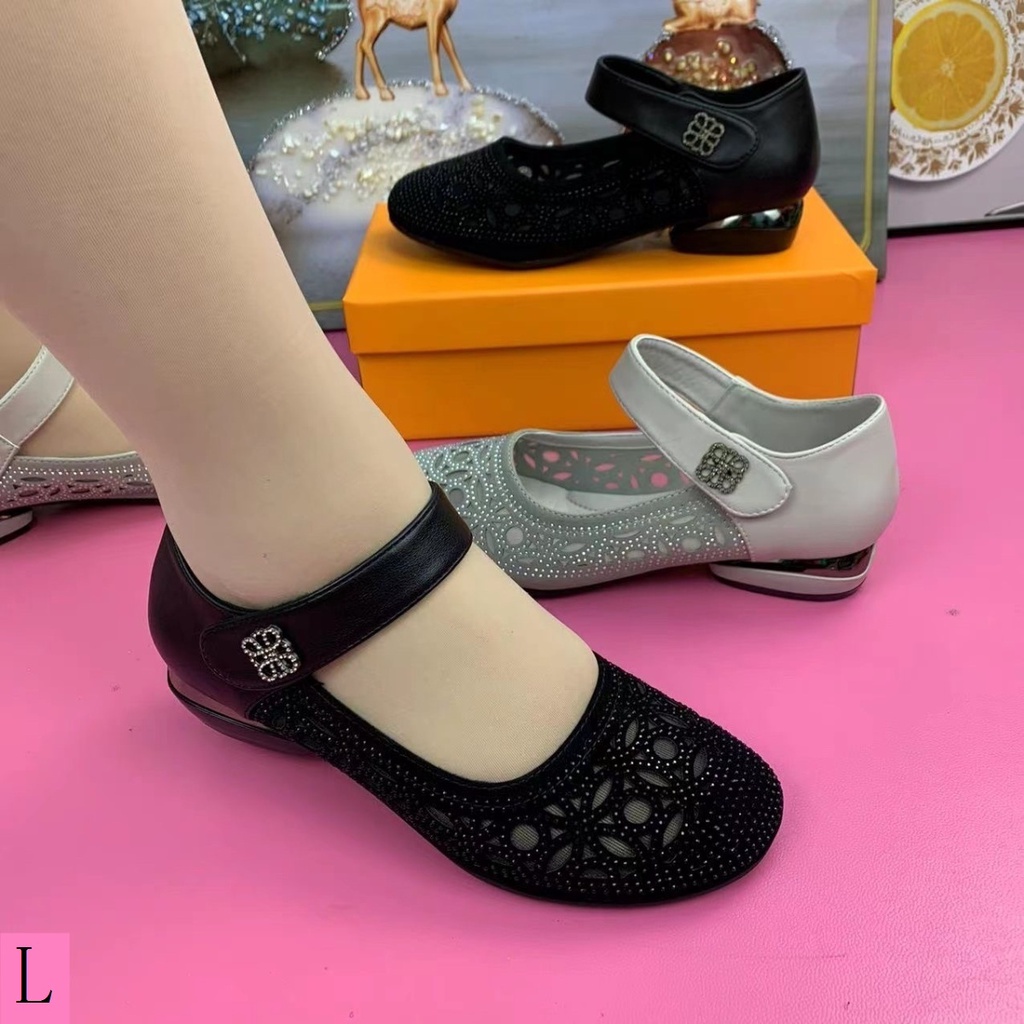 Giày Sandal Da Bò Mũi Tròn Đế Mềm Thoải Mái Thời Trang Mùa Hè Cho Nữ