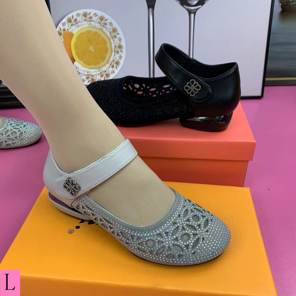 Giày Sandal Da Bò Mũi Tròn Đế Mềm Thoải Mái Thời Trang Mùa Hè Cho Nữ