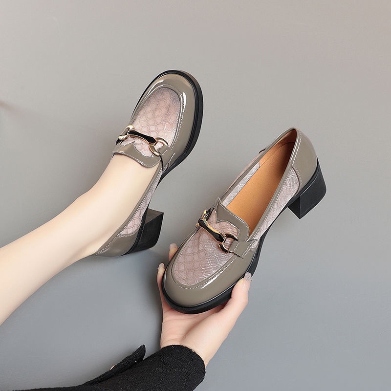 Giày Sandal Da Đế Mềm Dày Phối Lưới Thoáng Khí Thời Trang Xuân Hè 2023 Cho Nữ