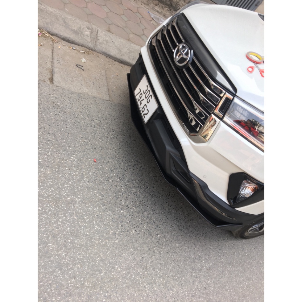 Siêu Rẻ LIP TRƯỚC XE INNOVA BẢO VẸ CẢN TRƯỚC PHONG CÁCH THẺ THAO LICH LÃM