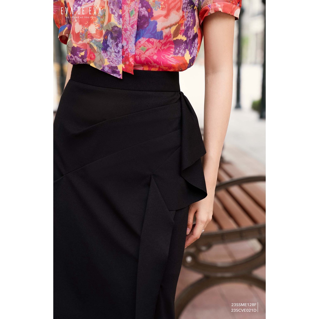 Chân váy ngang gối dáng ôm, thiết kế cách điệu Eva de Eva 23SCVE021D