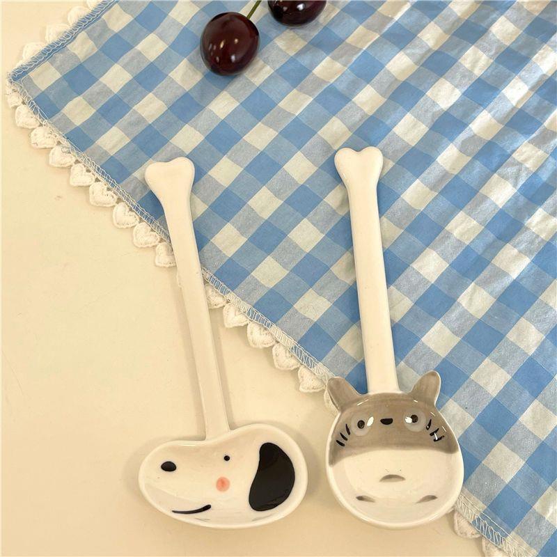 Muỗng Ăn Cơm / Súp Bằng Sứ Họa Tiết Hoạt Hình Phong Cách Nhật Bản Dễ Thương Tiện Dụng Cho Gia Đình / Ký