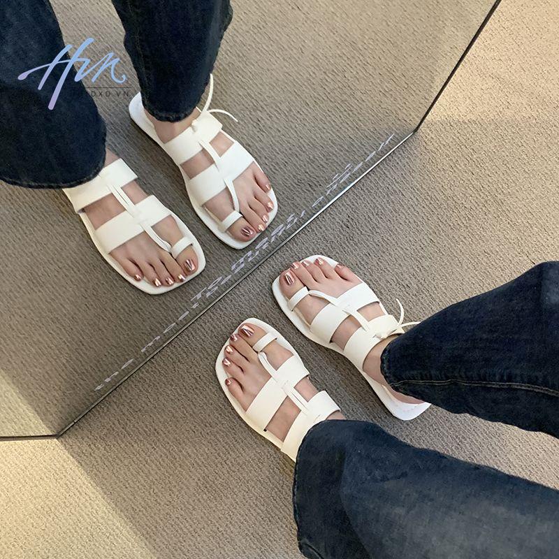 Dép Sandal Đế Bằng Mũi Vuông Phong Cách Roman Mẫu Mới 2023 Thời Trang Xuân Hè Cho Nữ