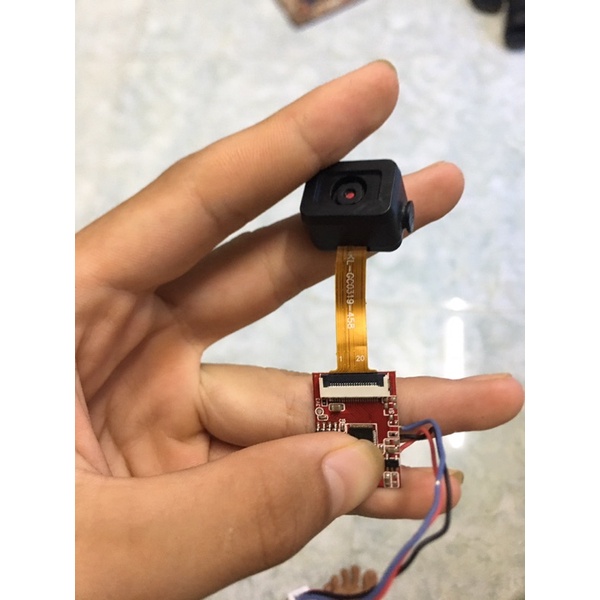 Camera của e99pro, bị mất dây ăng ten,vẫn sử dụng được