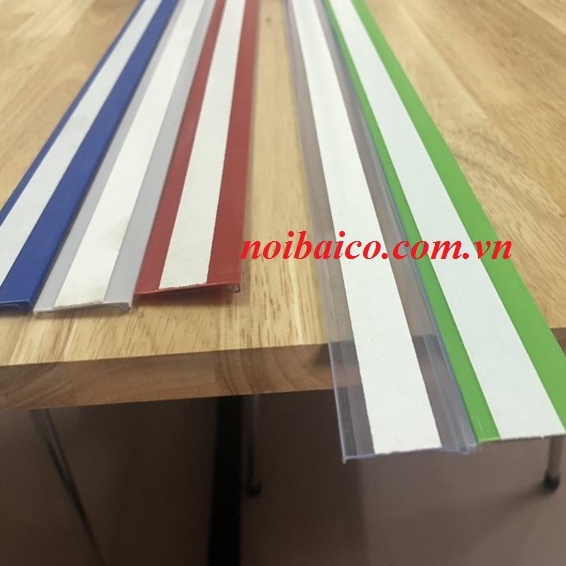 Nẹp băng dính 2 mặt rộng 3cm. Thanh cài giá siêu thị