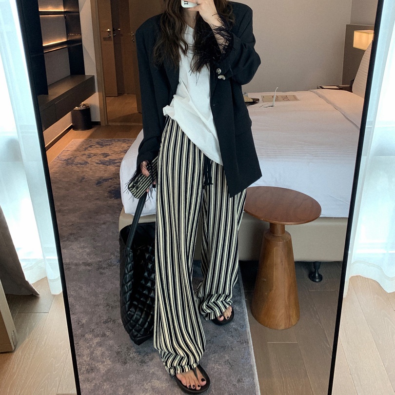 Quần Lụa Lạnh Mỏng Ống Rộng Lưng Cao Họa Tiết Kẻ Sọc Trắng Đen Thời Trang Mùa Hè Cho Nữ