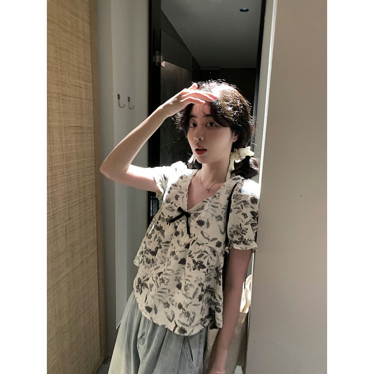 Jiashucheng Áo Sơ Mi Ngắn Tay Phồng Cổ Chữ v Dáng Rộng Nhuộm Màu Phong Cách Phương Tây Thời Trang Mùa Hè Dành Cho Nữ