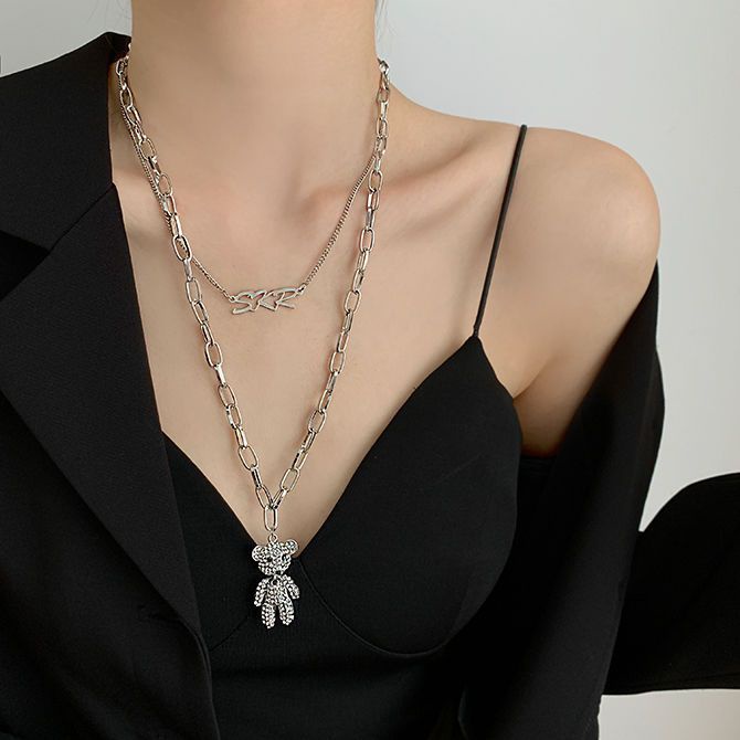 Vòng cổ Mặt Hình Gấu Đính Đá Dễ Thương Phong Cách Hip Hop Cho Nữ