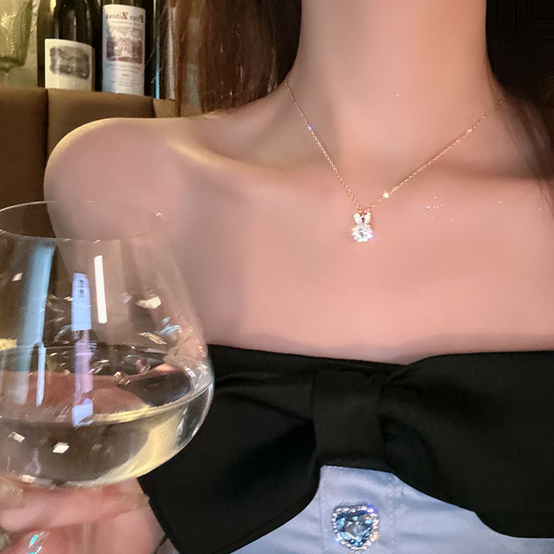 Vòng cổ Mặt Hình Thỏ Năm Mới 2023 Có Thể Xoay Sang Trọng Cho Nữ Se