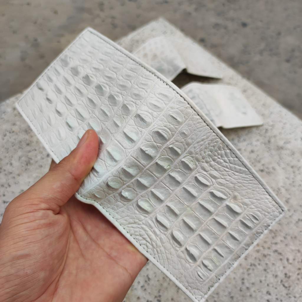 Ví 2 mặt. Bóp da cá sấu BẠCH TẠNG gai lưng rất đẹp! VS201T