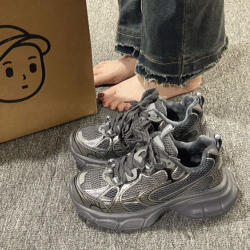 Giày Thể Thao Cột Dây Đế Dày Tăng Chiều Cao Phong Cách Retro Cho Nữ