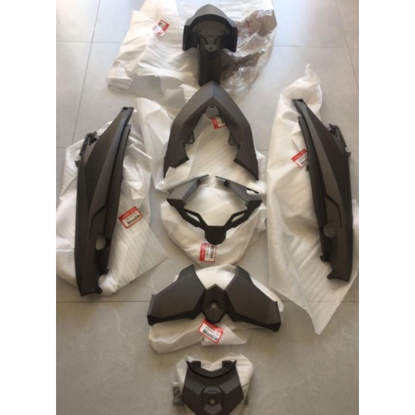 Full dàn áo vario 2017, 11 chi tiết